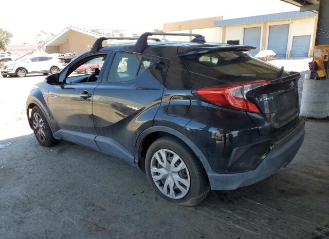 
								2019 Toyota C-hr full									