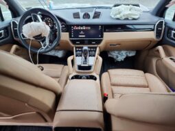 
										2023 Porsche Cayenne full									