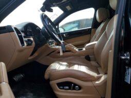 
										2019 Porsche Cayenne full									