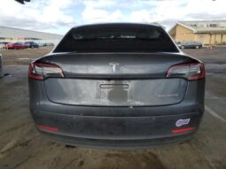 
										2018 Tesla Model 3 full									