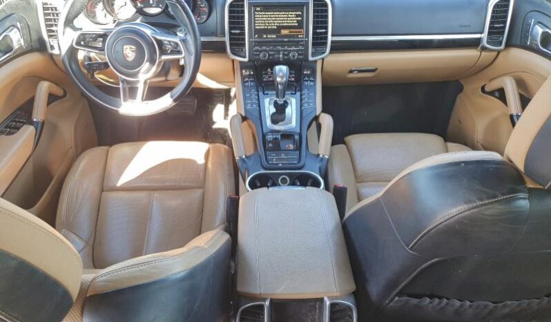 
								2016 Porsche Cayenne full									