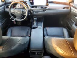 
										2019 Lexus Es 350 full									