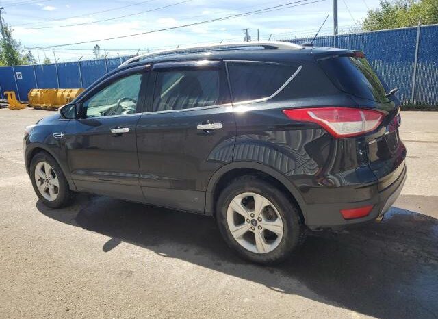 
								2015 Ford Escape se full									