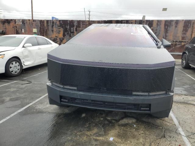 2024 Tesla Cybertruck