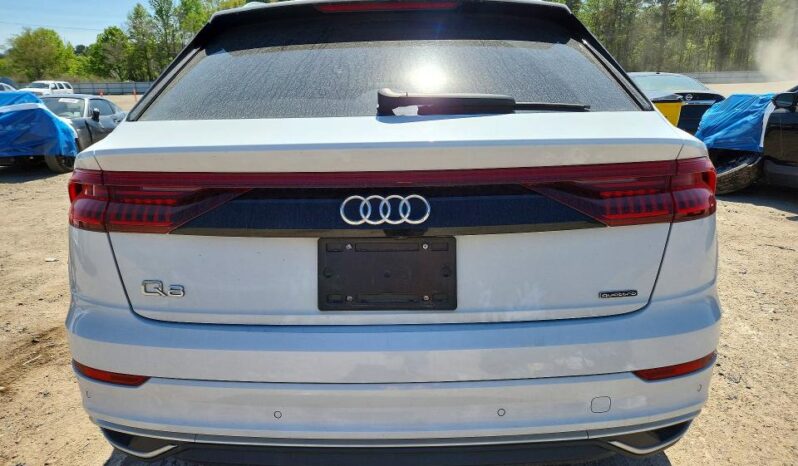 
								2022 Audi Q8 full									