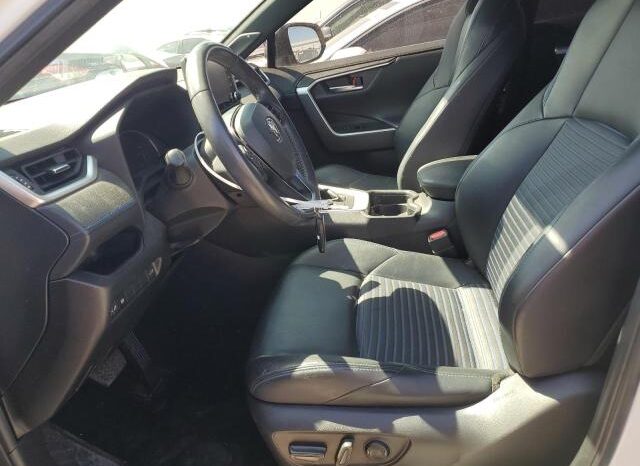 
								2020 Toyota Rav4 full									