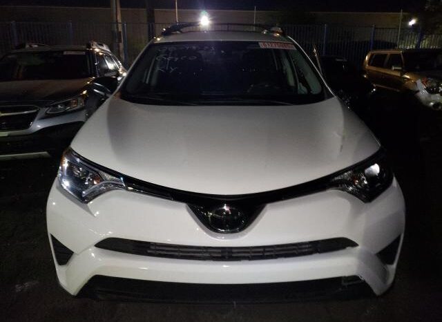 
								2018 Toyota Rav4 full									