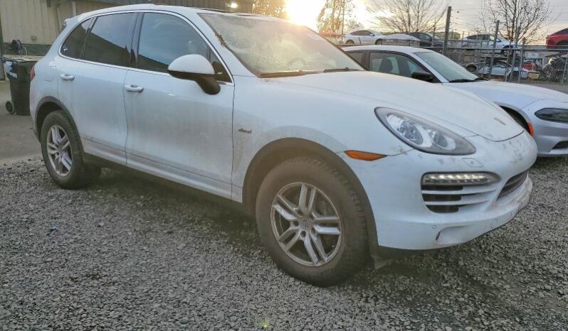 
								2013 Porsche Cayenne full									