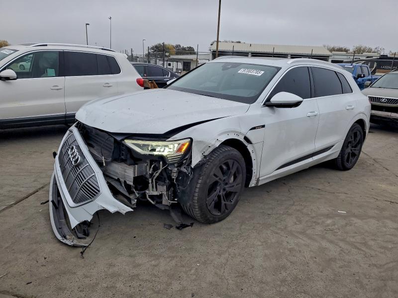 2021 Audi E-tron