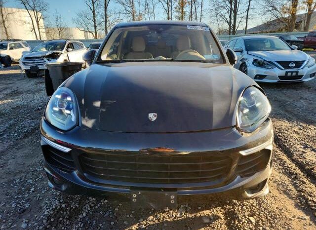 
								2016 Porsche Cayenne full									