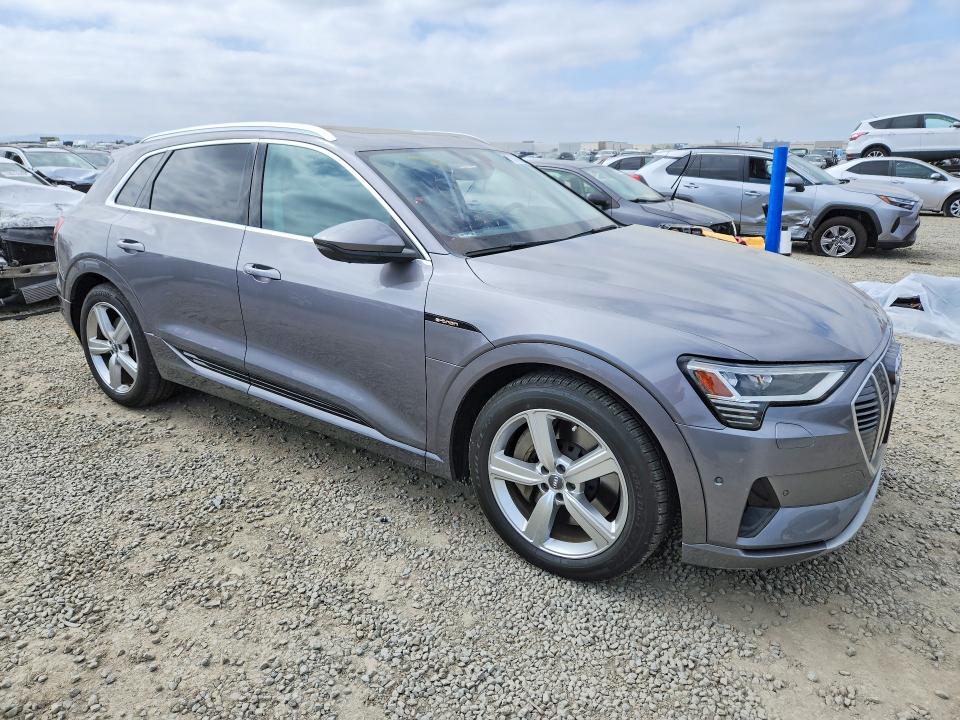 2019 Audi E-tron