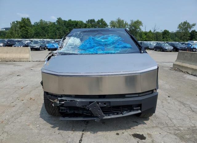 
								2024 Tesla Cybertruck full									