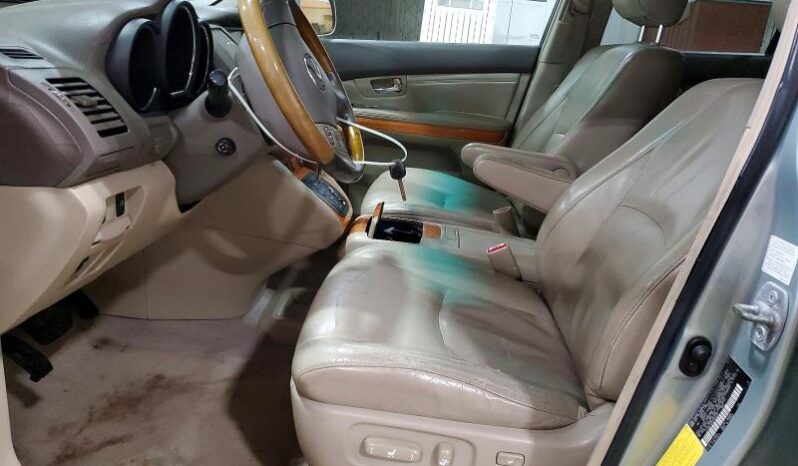 
								2005 Lexus Rx 330 full									
