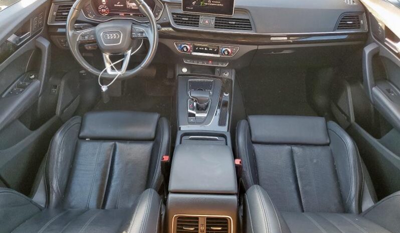 
								2019 Audi Q5 full									