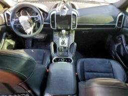 
										2017 Porsche Cayenne full									