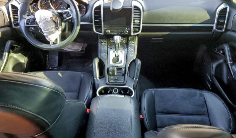 
								2017 Porsche Cayenne full									