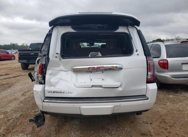 
								2018 Gmc Yukon full									