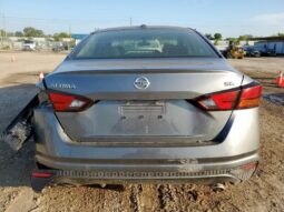 
										2019 Nissan Altima sr full									