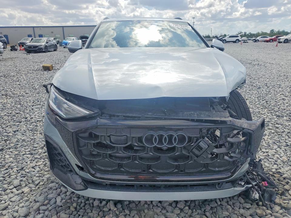 2024 Audi Q8