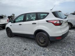 
										2018 Ford Escape s full									