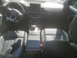 
										2019 Audi Q5 full									
