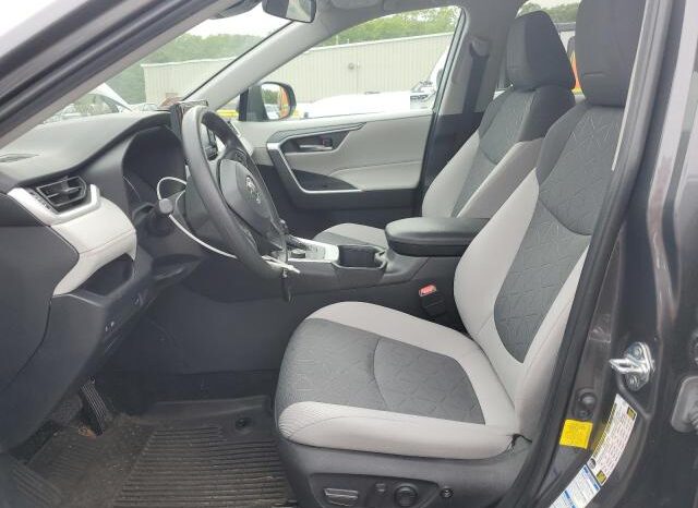 
								2022 Toyota Rav4 full									
