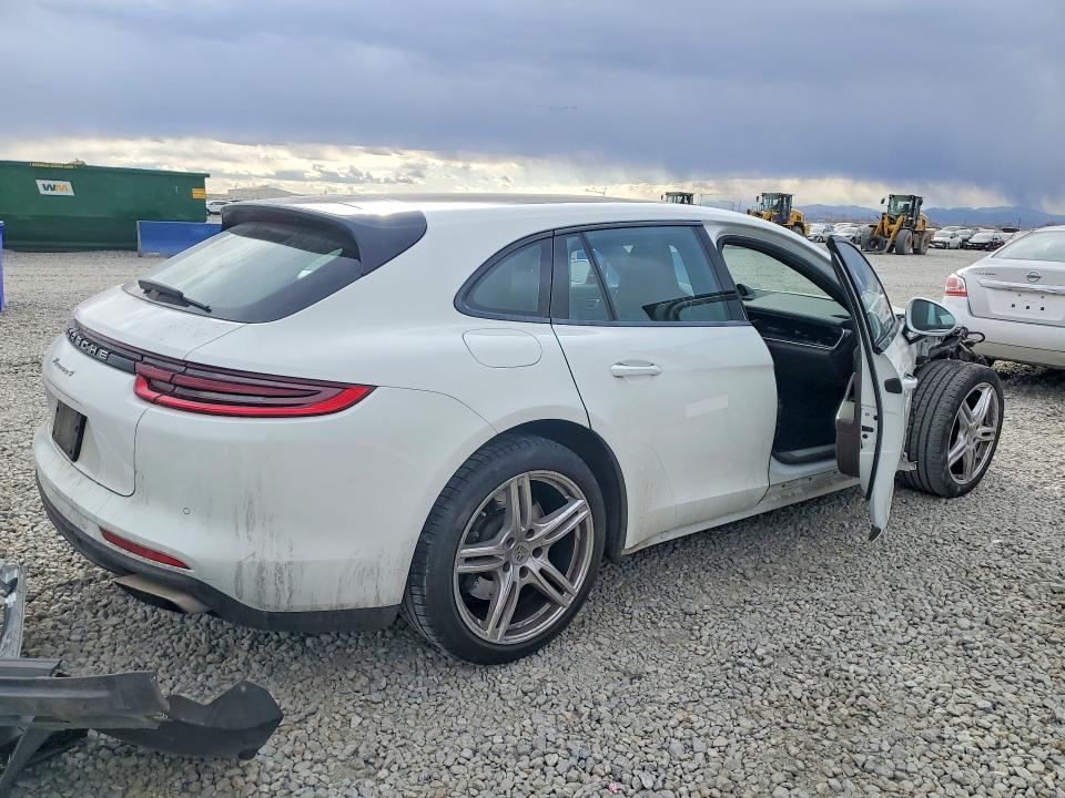 2018 Porsche Panamera