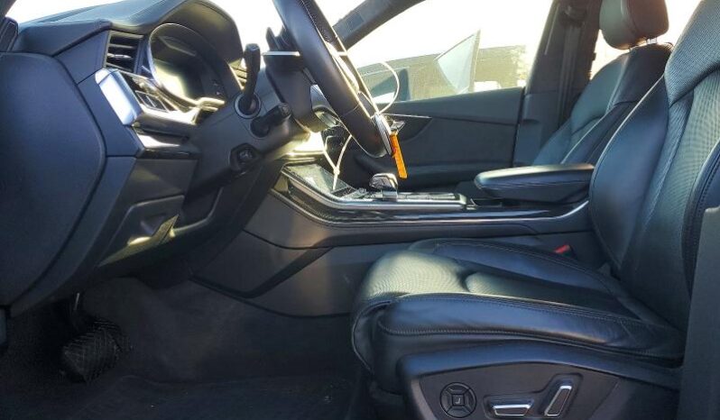 
								2019 Audi Q8 full									