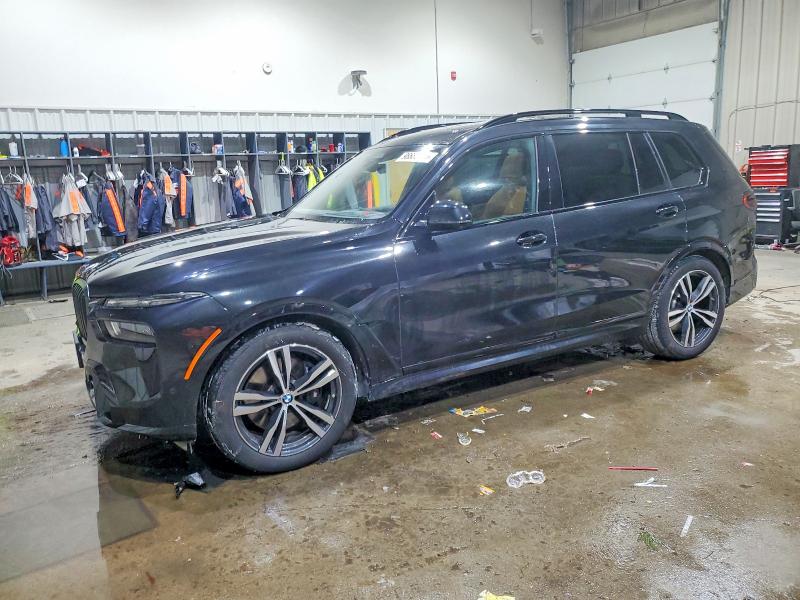 2025 BMW X7