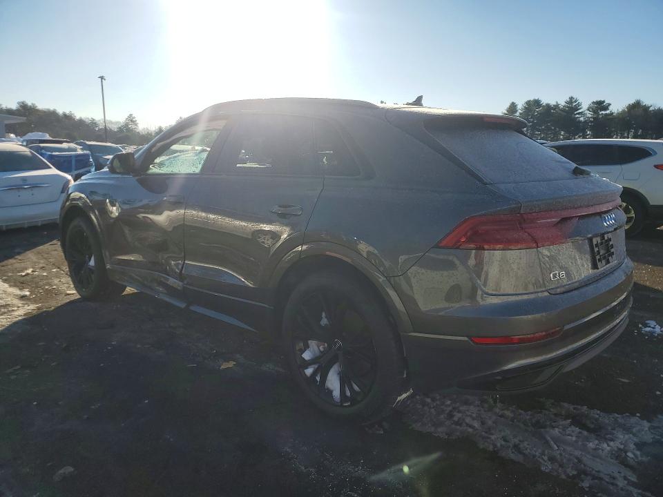 2020 Audi Q8