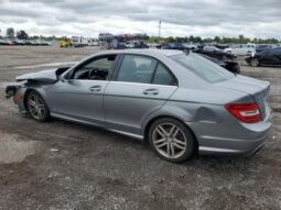 
										2013 Mercedes-benz C 300 4mat full									