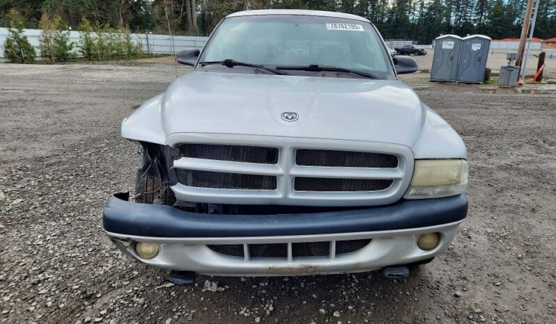 
								2001 Dodge Dakota full									