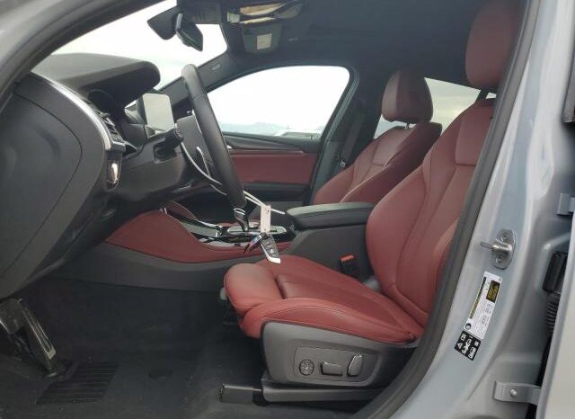 
								2025 BMW X4 full									
