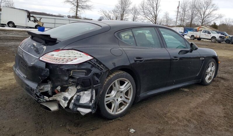 
								2013 Porsche Panamera full									