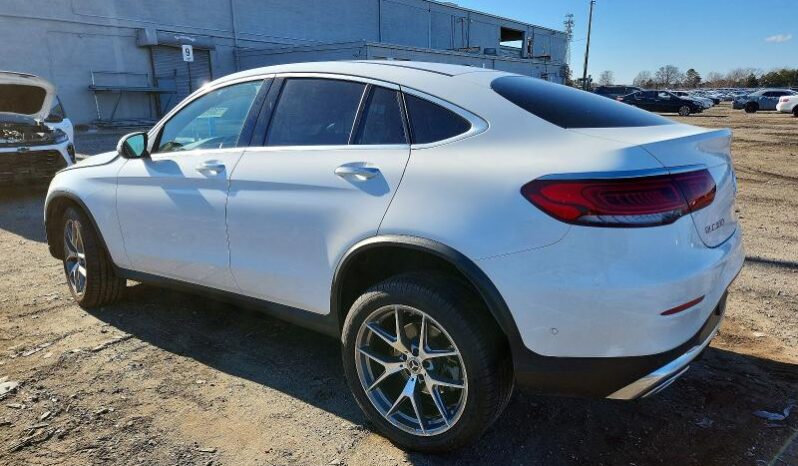 
								2021 Mercedes-benz Glc coupe full									