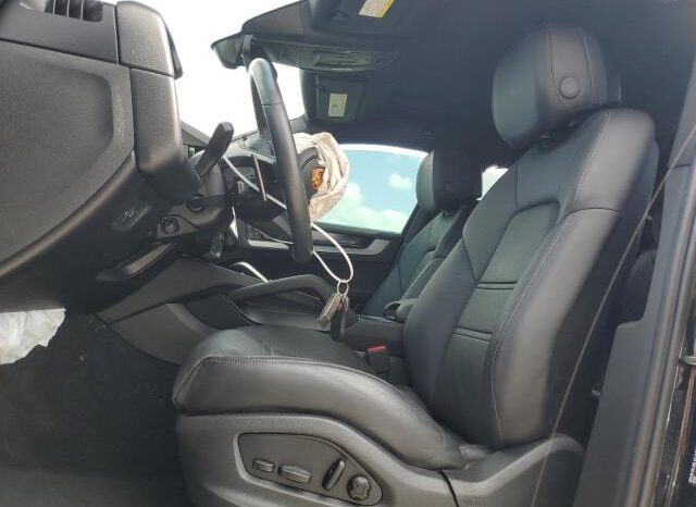 
								2024 Porsche Cayenne full									