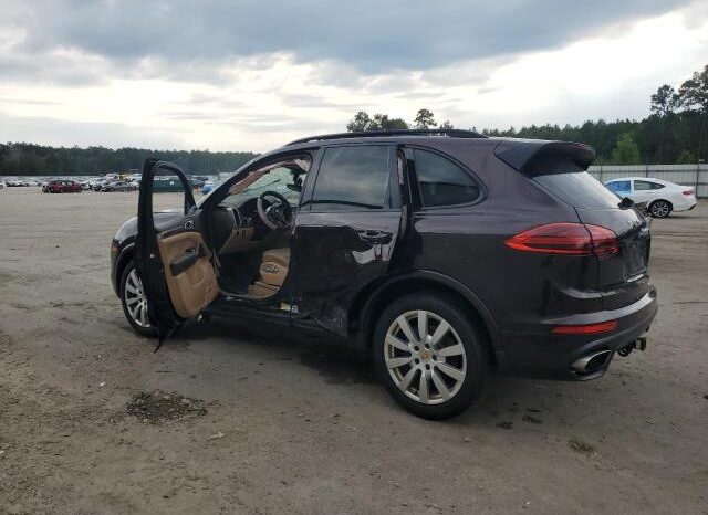 
								2017 Porsche Cayenne full									