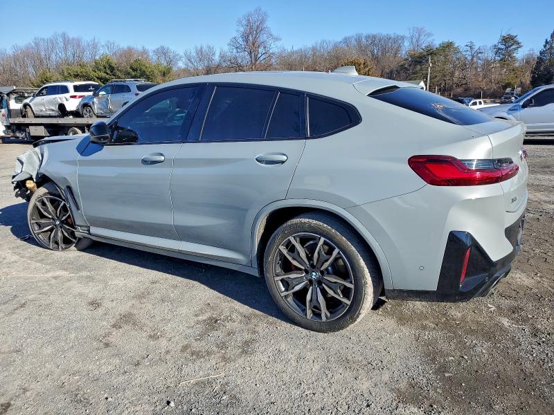 2022 BMW X4