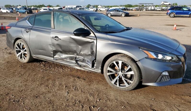 
								2019 Nissan Altima sr full									