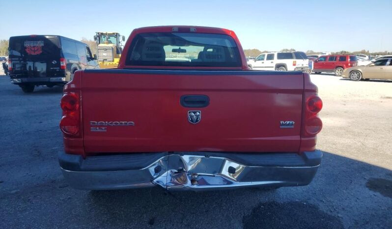 
								2005 Dodge Dakota full									