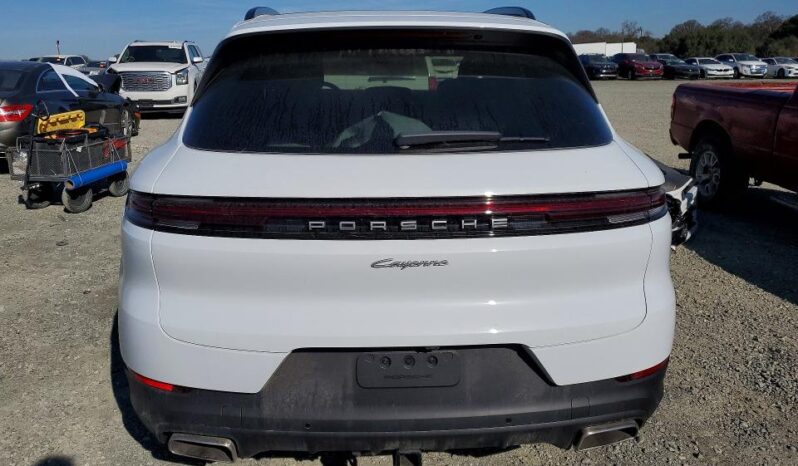 
								2025 Porsche Cayenne full									