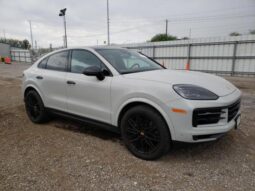 
										2024 Porsche Cayenne full									