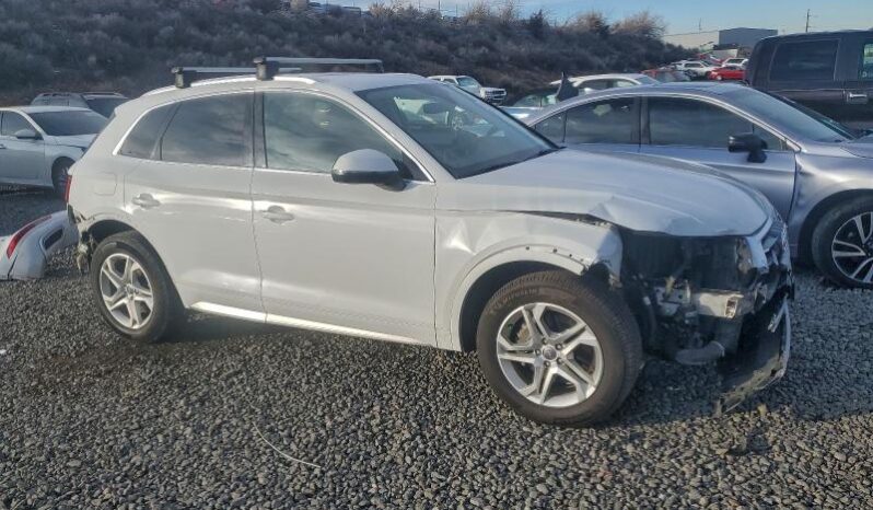 
								2019 Audi Q5 full									