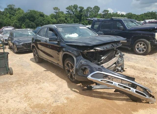 
								2019 Mercedes-benz Gla-class full									