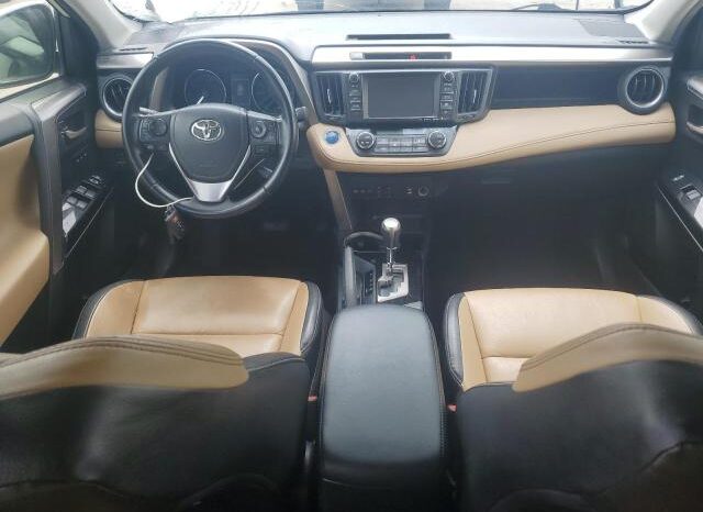 
								2016 Toyota Rav4 full									