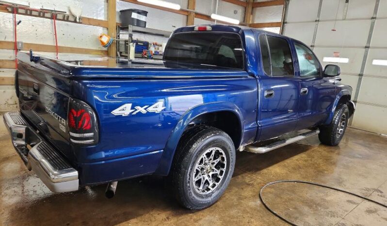 
								2004 Dodge Dakota full									