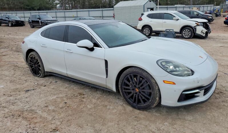 
								2017 Porsche Panamera full									