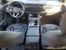 
										2019 Audi Q8 full									