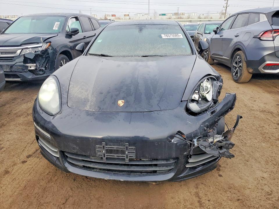 2016 Porsche Panamera