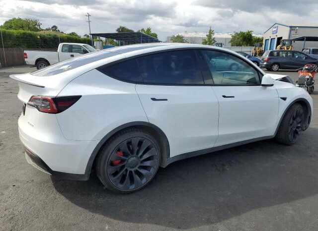 
								2022 Tesla Model y full									